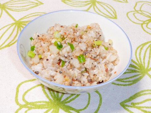 簡単❤鮭フレークと漬物の混ぜご飯